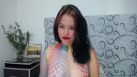 Snapshot of ashly_93 chatting on 03-06-25, 10:04 engel online show from 03-06-25, 10:04