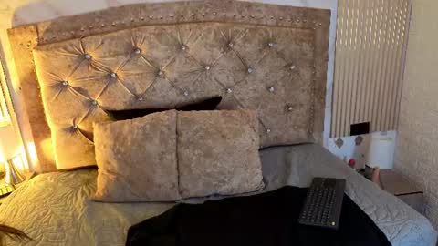 ashlybloom1 online show from 07-26-26, 12:23