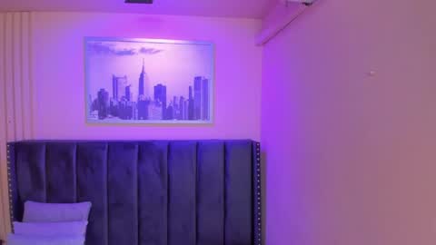 Snapshot of ashlye_miller_ chatting on 05-17-26, 07:10 ashlye_miller_ online show from 05-17-26, 07:10