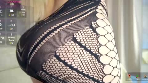 Paula Baleta  online show from 12-15-24, 05:31