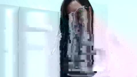 AshlyMoon online show from 12-19-25, 01:23