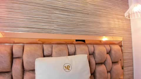 ashlyn online show from 01-08-26, 08:44