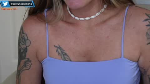 Ashlyndiamond online show from 02-02-25, 10:17