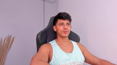 Snapshot of ashton_coleman_ chatting on 03-04-25, 06:04 my name real is camilo online show from 03-04-25, 06:04