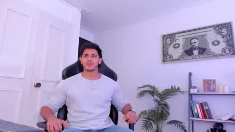 Snapshot of ashton_coleman_ chatting on 09-18-25, 07:38 my name real is camilo online show from 09-18-25, 07:38
