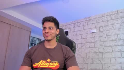 my name real is camilo online show from 02-10-26, 04:38