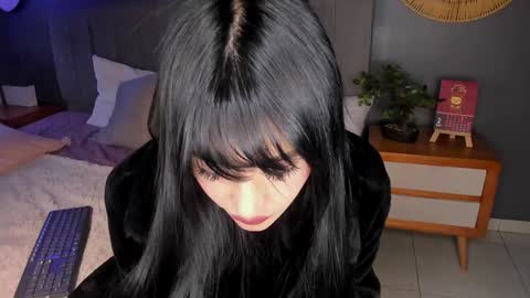 Snapshot of asia_25_ chatting on 01-05-25, 10:29 PAO   online show from 01-05-25, 10:29