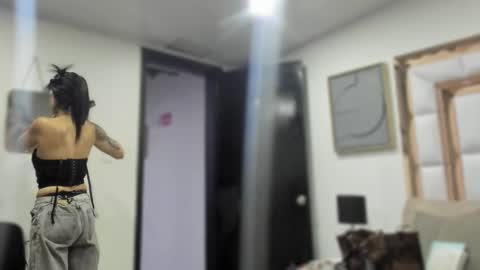 Snapshot of asia_25_ chatting on 01-23-25, 04:41 PAO   online show from 01-23-25, 04:41