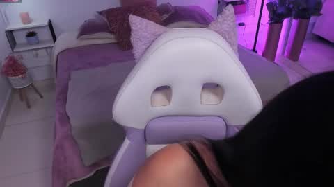 MyaFontaine online show from 01-06-26, 04:05