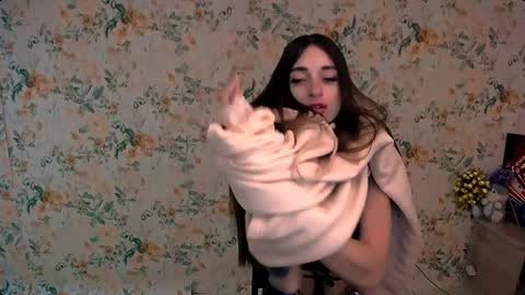 Snapshot of asia_n_ chatting on 12-10-24, 11:22 asia_n_ online show from 12-10-24, 11:22