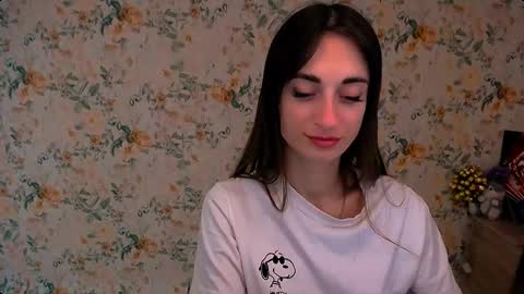 Snapshot of asia_n_ chatting on 12-19-24, 11:18 asia_n_ online show from 12-19-24, 11:18