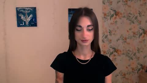 Snapshot of asia_n_ chatting on 10-09-25, 06:22 asia_n_ online show from 10-09-25, 06:22