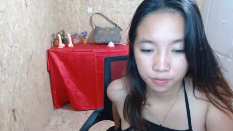 Snapshot of asian_ashxxx chatting on 03-01-25, 02:15 ashxxxxx online show from 03-01-25, 02:15