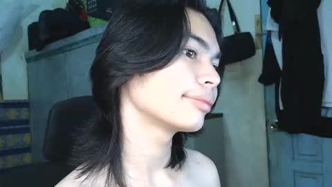 Snapshot of asian_babyboi chatting on 12-14-25, 08:20 asian_babyboi online show from 12-14-25, 08:20