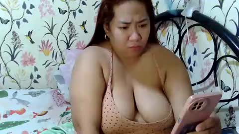 Snapshot of asian_bigboobs20 chatting on 05-11-26, 09:23 Asian Bigboobs20 online show from 05-11-26, 09:23