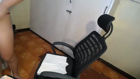 Snapshot of asian_bunnyx69 chatting on 02-25-25, 03:49 Asia online show from 02-25-25, 03:49