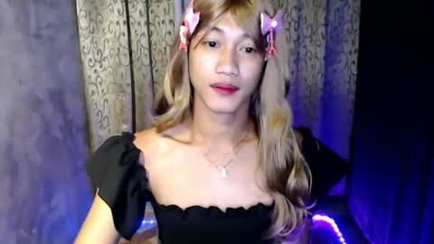 Snapshot of asian_dakz chatting on 12-14-25, 08:35 Jam online show from 12-14-25, 08:35