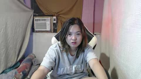 Snapshot of asian_honey69 chatting on 10-07-25, 03:04 bb girl online show from 10-07-25, 03:04