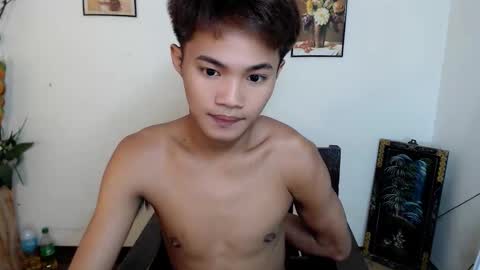 asian_lover05 online show from 10-02-25, 04:36