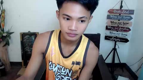 asian_lover05 online show from 10-09-25, 03:32