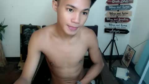 asian_lover05 online show from 10-14-25, 09:04