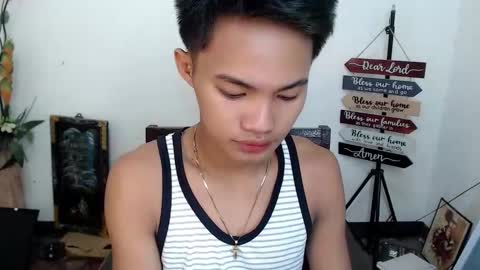 asian_lover05 online show from 10-28-25, 08:22