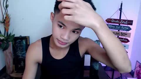 asian_lover05 online show from 11-09-25, 01:20