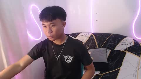 Prince online show from 09-11-25, 05:40