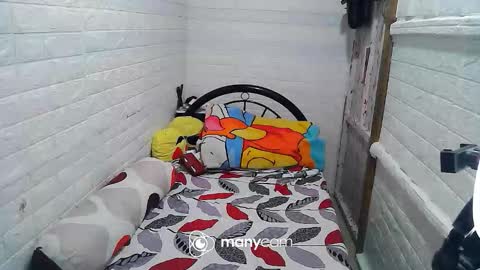 Trixie online show from 12-22-25, 12:13