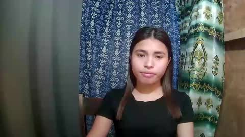 Sofia online show from 04-26-26, 06:11