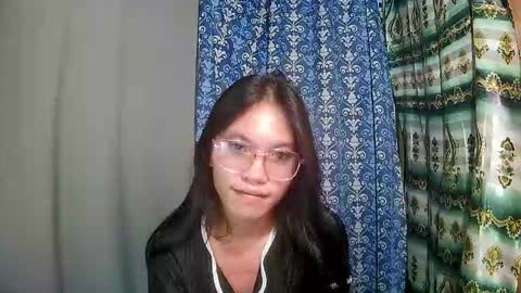 Snapshot of asian_trish chatting on 04-10-26, 09:52 asian_trish online show from 04-10-26, 09:52