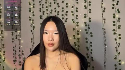 Snapshot of asian_vi chatting on 10-09-25, 11:58 My name Vi online show from 10-09-25, 11:58