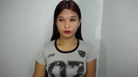 Yan online show from 06-04-26, 05:46