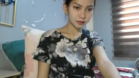 Snapshot of asiancharlotte chatting on 02-13-25, 06:09 asian charlotte online show from 02-13-25, 06:09