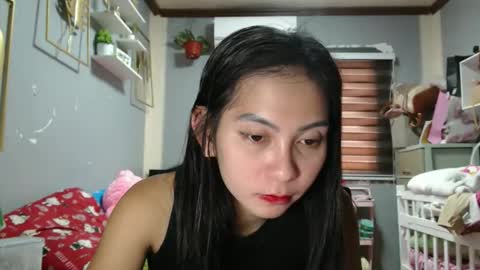 Snapshot of asiancharlotte chatting on 03-12-26, 06:19 asian charlotte online show from 03-12-26, 06:19