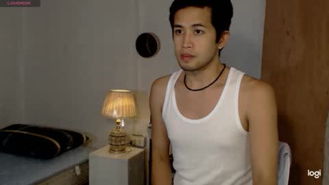 Snapshot of asiancumguyx chatting on 10-12-25, 10:58 Orlando online show from 10-12-25, 10:58