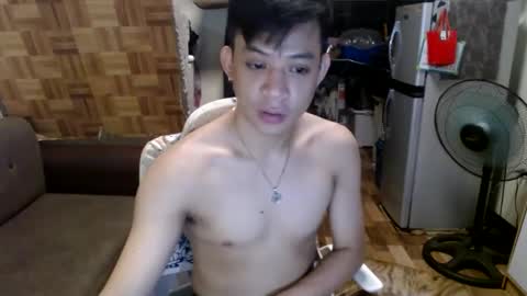 Snapshot of asiandreamboyx chatting on 12-13-24, 04:33 asiandreamboyx online show from 12-13-24, 04:33