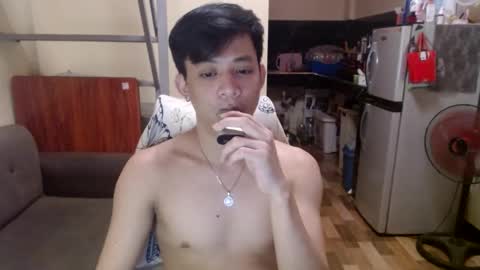 Snapshot of asiandreamboyx chatting on 02-23-25, 12:37 asiandreamboyx online show from 02-23-25, 12:37