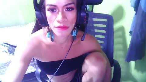 Miss Audrey L Monel online show from 01-07-25, 07:38