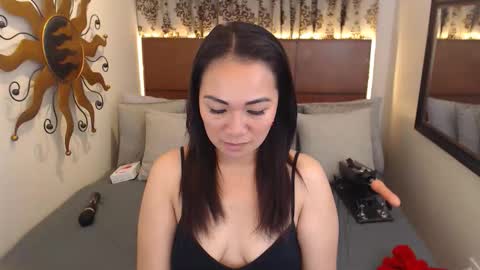 Snapshot of asianhotjasmin chatting on 10-06-25, 11:35 asianhotjasmin online show from 10-06-25, 11:35