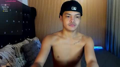 VICTORIA SCOTT online show from 12-01-25, 03:50