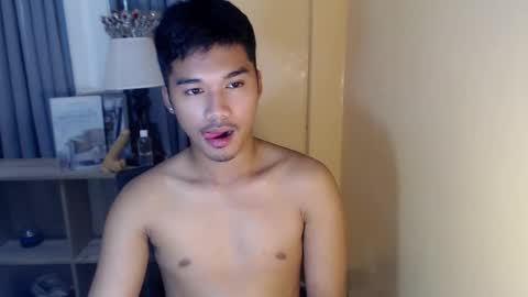 asianhunk_jamesx online show from 10-13-25, 02:55