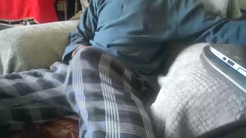 Snapshot of asianlooker chatting on 12-03-24, 01:32 John online show from 12-03-24, 01:32
