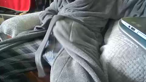 Snapshot of asianlooker chatting on 01-22-25, 11:56 John online show from 01-22-25, 11:56