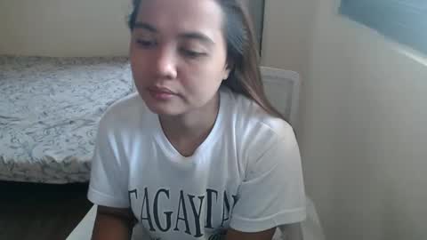 Snapshot of asianprettymay chatting on 10-15-25, 06:02 asianprettymay online show from 10-15-25, 06:02