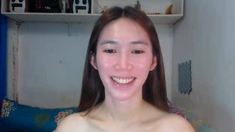 J A D E online show from 05-18-26, 06:41