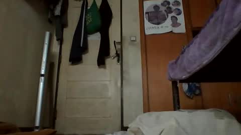 Snapshot of asianqueenforsex chatting on 06-07-26, 08:29 asianqueenforsex online show from 06-07-26, 08:29