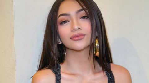Miss Nia online show from 12-15-24, 11:42