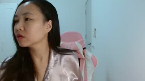 Snapshot of asiantabbyx chatting on 09-14-25, 03:00 Tabby online show from 09-14-25, 03:00