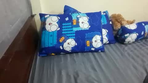 Snapshot of asianthai chatting on 09-09-25, 10:15 asianthai online show from 09-09-25, 10:15